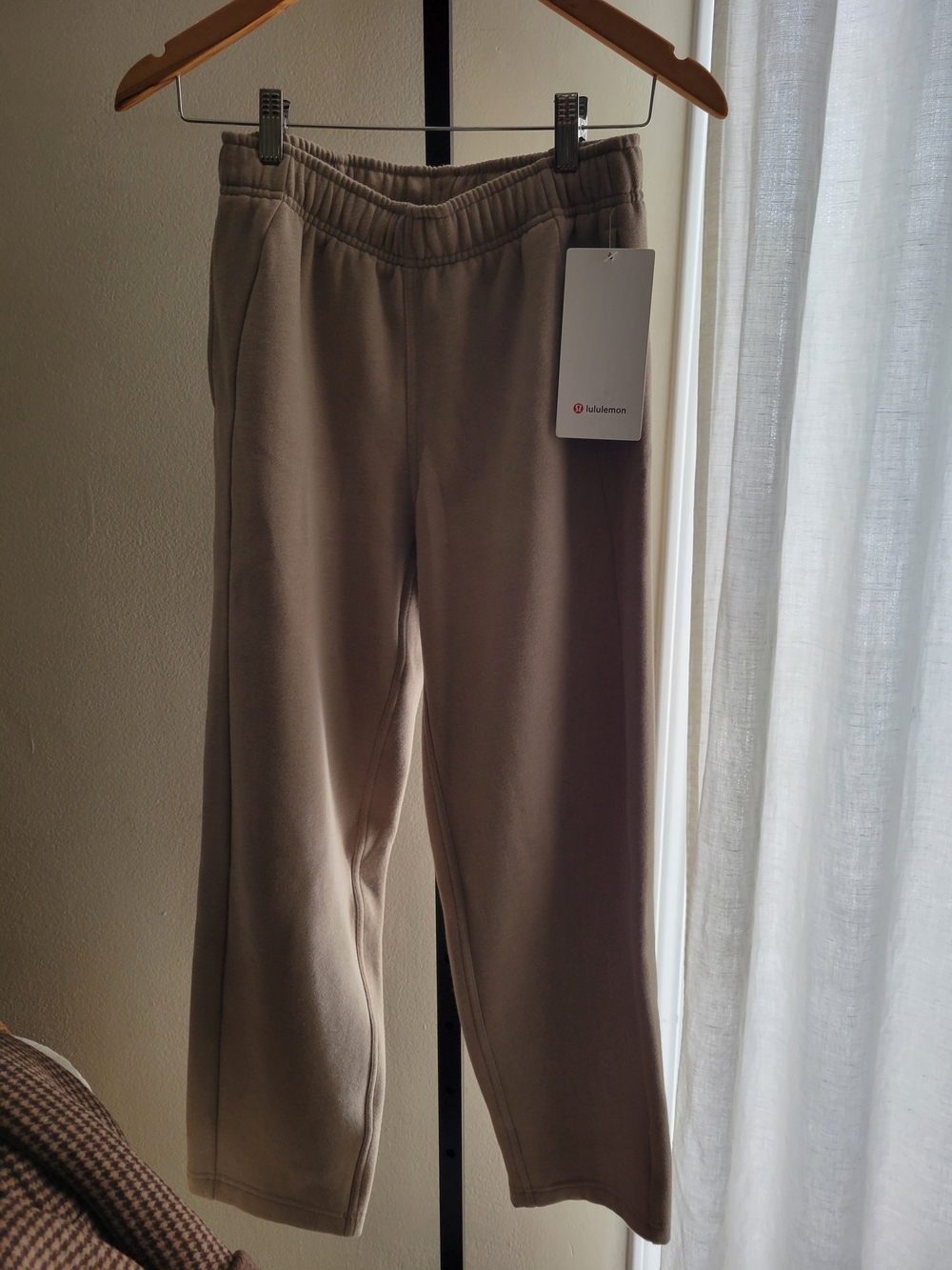 Lululemon Scuba Mid-rise Tapered 7/8 Pant, XS
